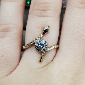 Fragrant Jewels Sz6 Cleopatra Snake Ring